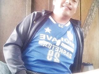 Cute Pinoy Chubby Masturbates