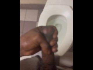 Had to piss and got HORNY!!! â€¢loud moaningâ€¢